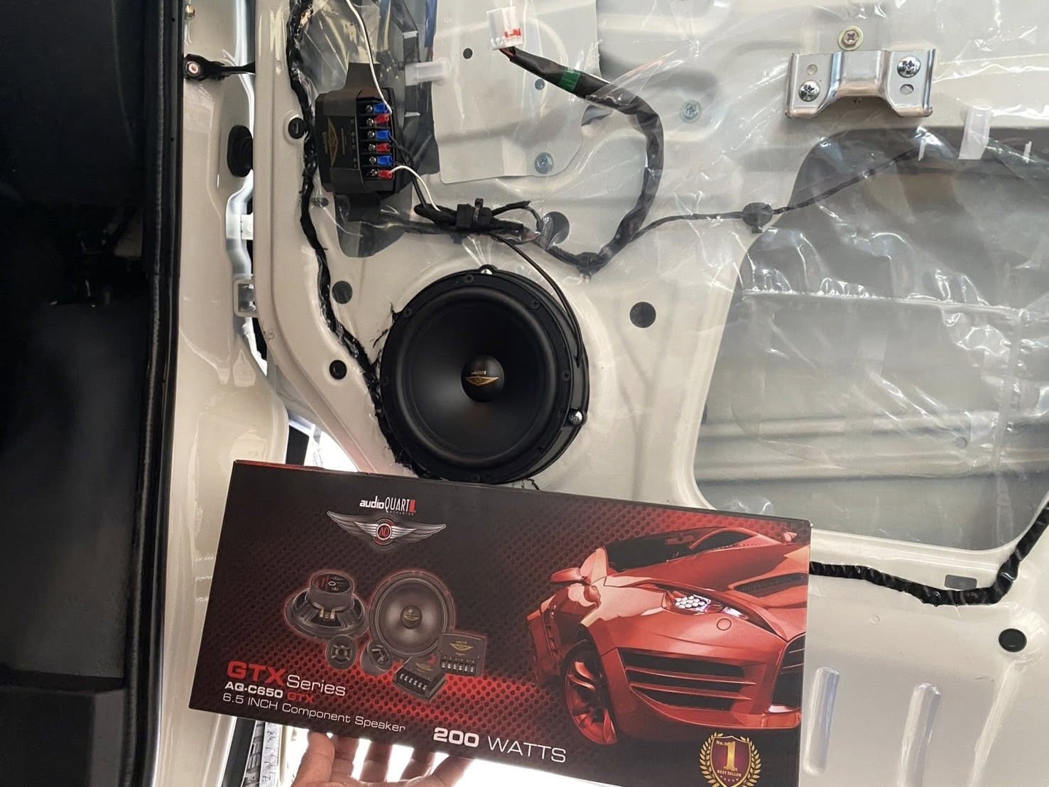 J SPACE廂型車 Audio QUART AQ-C650GLC
